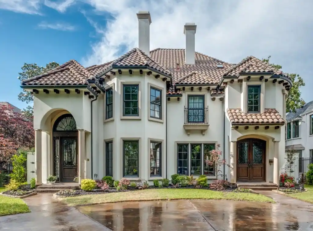 Spacious Move-in-ready Condo