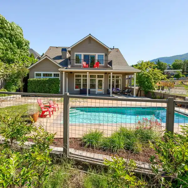 GORGEOUS HOME IN DESIRABLE RIVERWALK SUBDIVISION