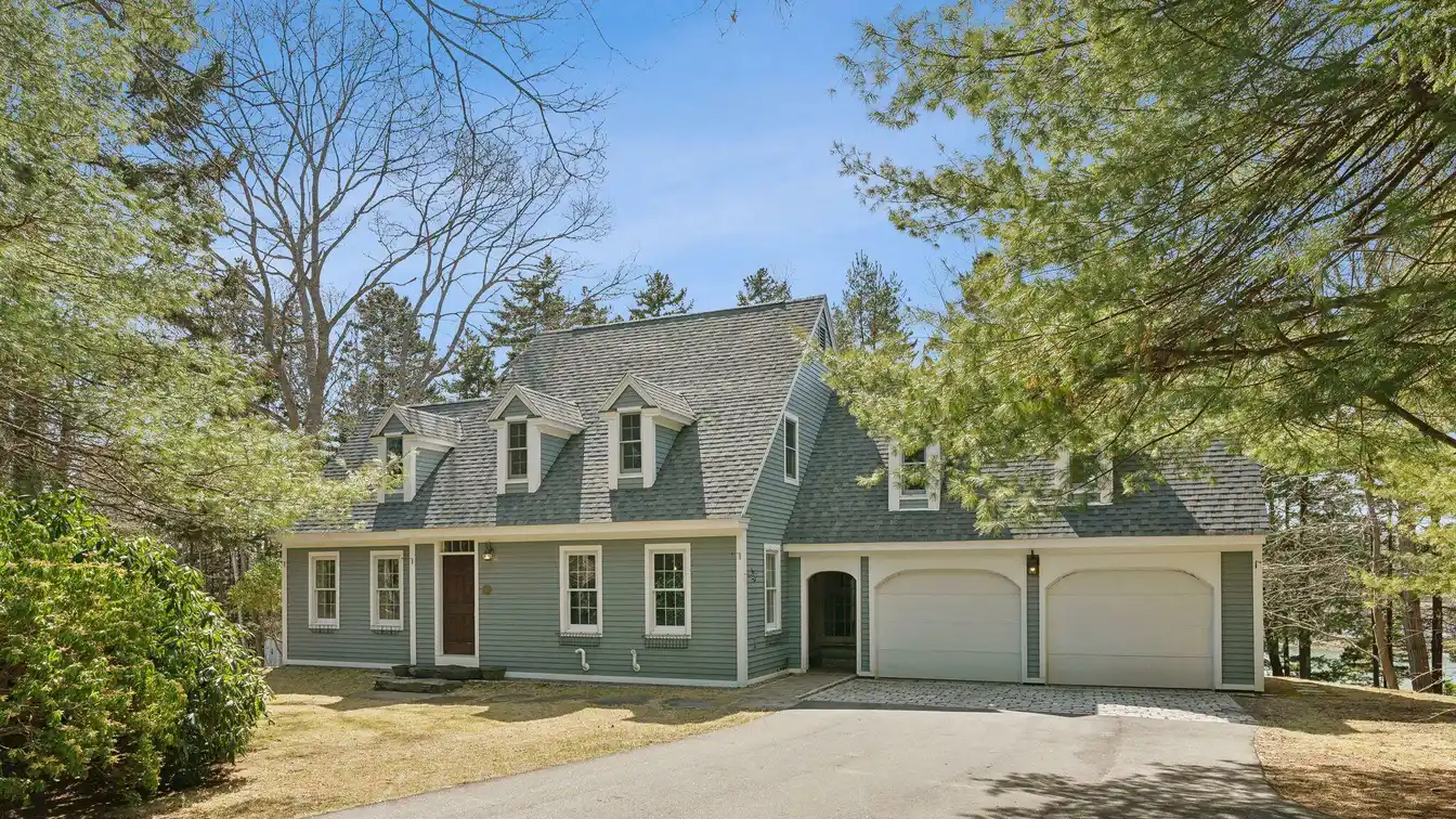 Classic Cape Cod-style Home