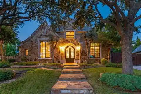 Stunning Estate on over Half an Acre