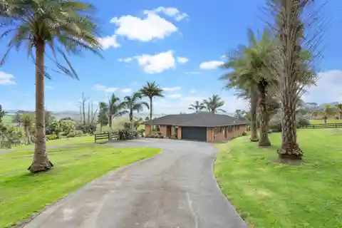 19 Acres of Pure Country Bliss with Dual Dwellings