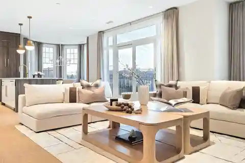 Sophisticated Three Bedroom Condo Gem