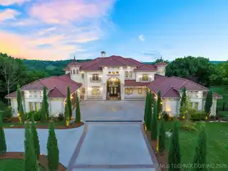 Extraordinary Estate in the Bluffs at Stone Canyon