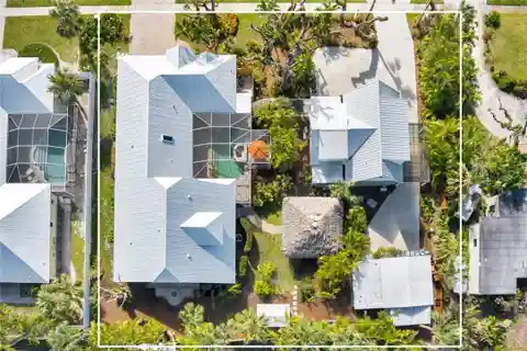 Unique Central Beach Compound
