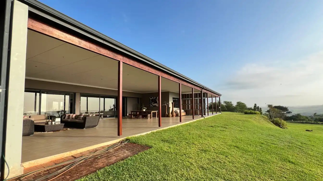 Modern Masterpiece with Endless Views
