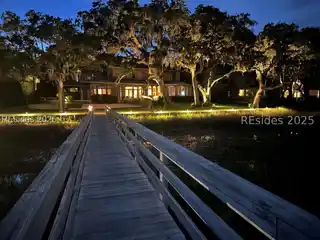 Luxurious Home with Deep Water Private Dock