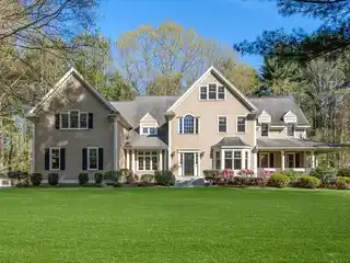 Luxurious South Sudbury Colonial Retreat