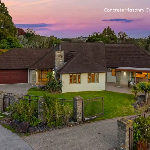 AN EXTRAORDINARY LIFESTYLE OPPORTUNITY