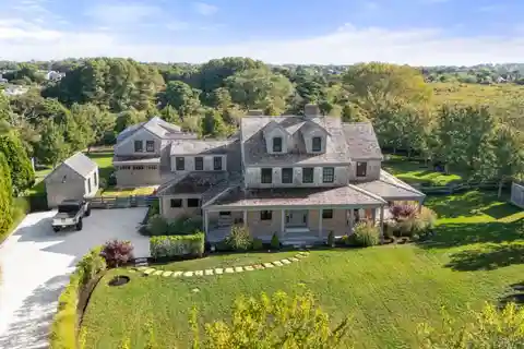 Modern Nantucket Living at Its Finest