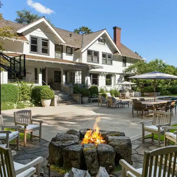 THE GABLES