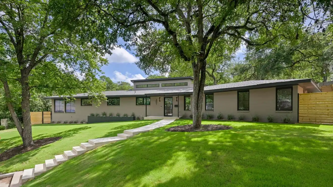 Remodeled One-story Mid-century Modern Masterpiece