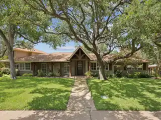 Stunning Home in Desirable Eudora Estates
