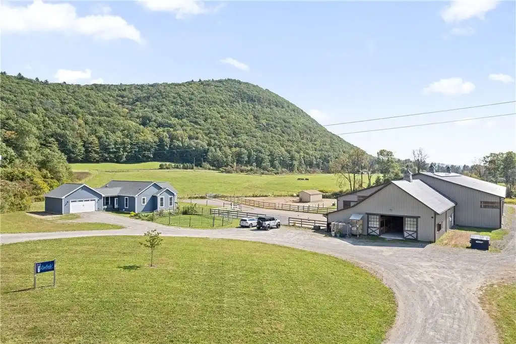 Exceptional Equestrian Property