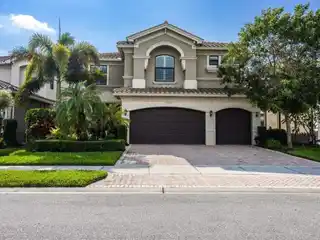 Charming Six Bedroom Home in Marbella Isles