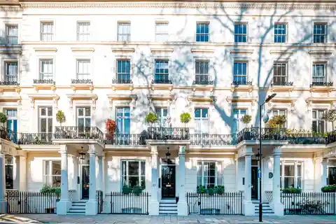 Exceptional Penthouse Apartment in Leinster Square