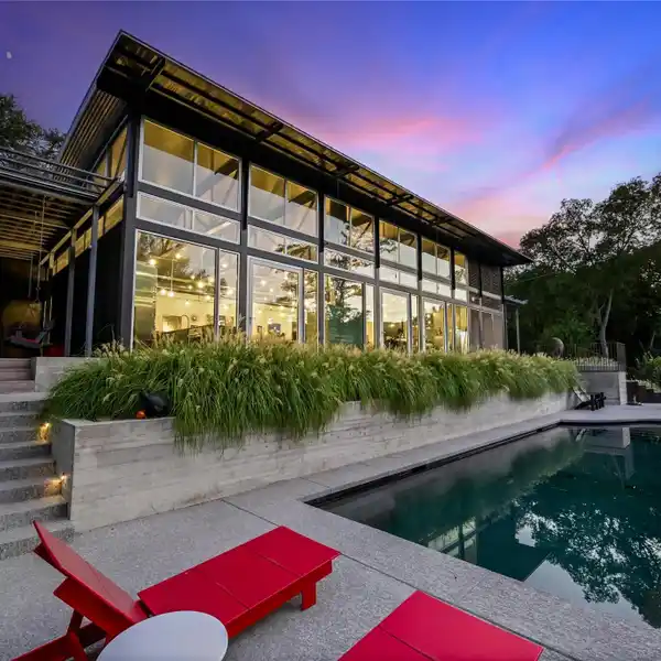 MASTERFULLY RENOVATED AND REFINED RESIDENCE