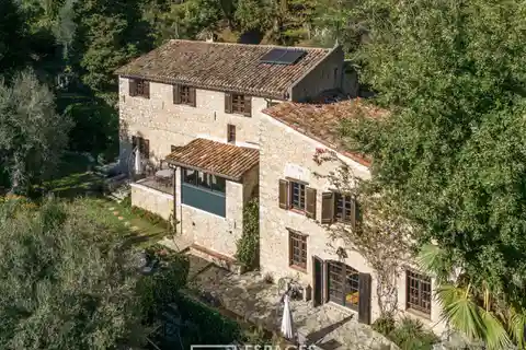 Charming Carros Estate with Ancient Oil Mill