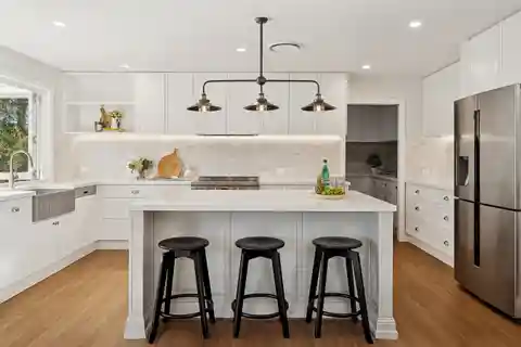 Architectural Single-Level Home on 5-Acre Estate