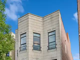 Meticulously Maintained Home Home in the Heart of West Town