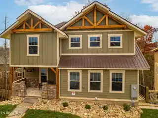 Harmony Peak - Luxurious Mountain Cabin