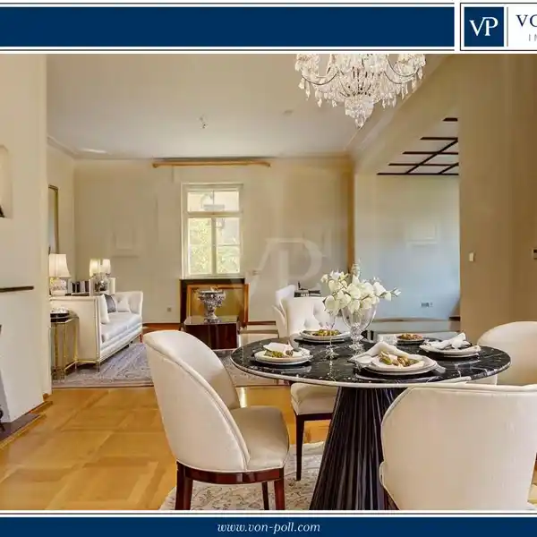 PRESTIGIOUS TOWN VILLA WITH PLENTY OF SPACE FOR YOUR IDEAS