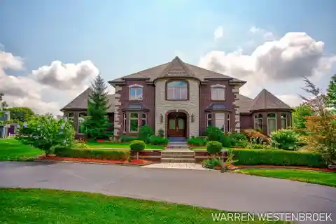 Incredible 16-Acre Property