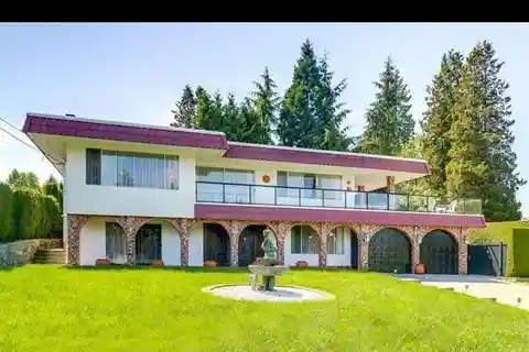 Elegant Home in Prestigious Buckingham Heights