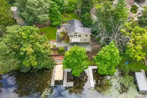 Exceptional Lakefront Property