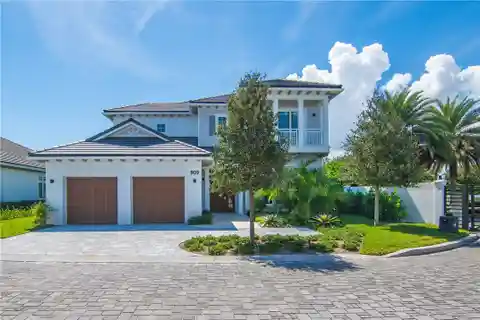 Stunning Four Bedroom Oasis