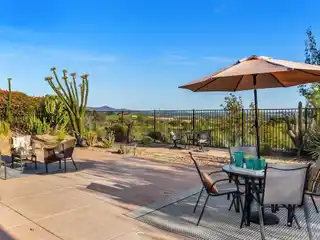 Spacious Golf Course Property
