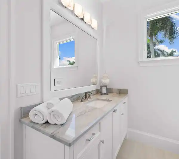 EXQUISITE RESIDENCE ON A TRANQUIL STREET IN THE MOORINGS