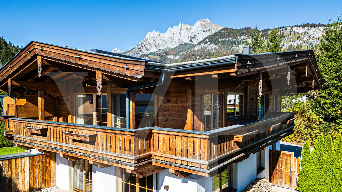 Charming Tyrolean-style Chalet