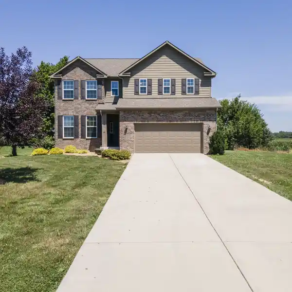 CUSTOM-BUILT SILVERTHORNE HOME ON FOUR ACRES