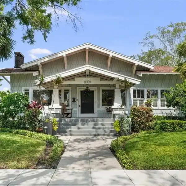 RESTORED AND REIMAGINED HISTORIC BUNGALOW