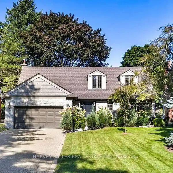 RECENTLY RENOVATED HOME IN EDENBRIDGE JAMES GARDENS