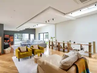 Architect-designed Loft-style Property