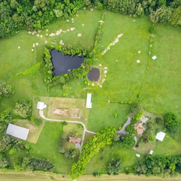 LUXURY AND COUNTRY LIVING ON 43 ACRES