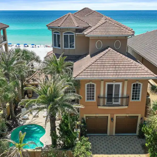 BREATHTAKING GULF-FRONT RETREAT IN EXCLUSIVE DESTINY BY THE SEA
