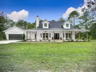 Charming Country Homestead on 8.16 Acres