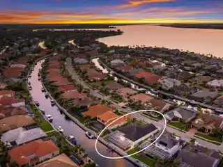 Coastal Elegance in Harbour Walk at the Inlets