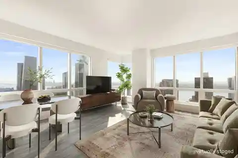 Cinematic Views from Manhattan’s 60th Floor