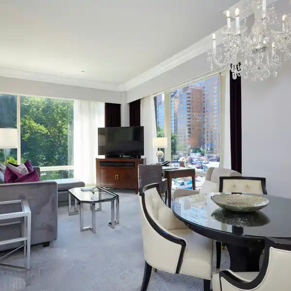 5-STAR CONDO HOTEL SUITE