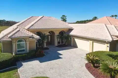 Beautiful Executive Pool Home