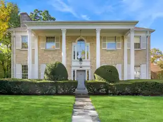 Stately Kenilworth Residence