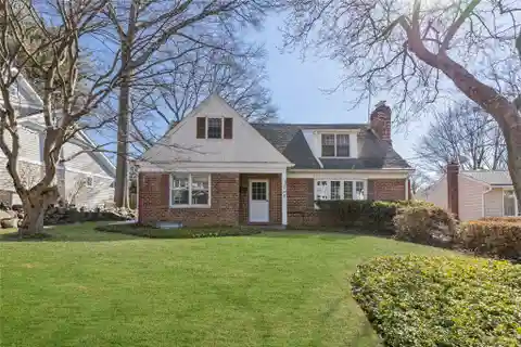Charming Cape Colonial