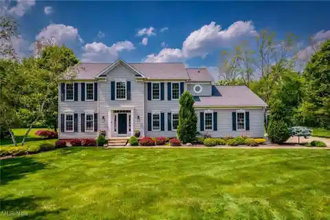 Spectacular Home in the Hunt Club of Hudson