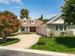 Single-Level Luxury Turnkey Residence in Vantage Pointe
