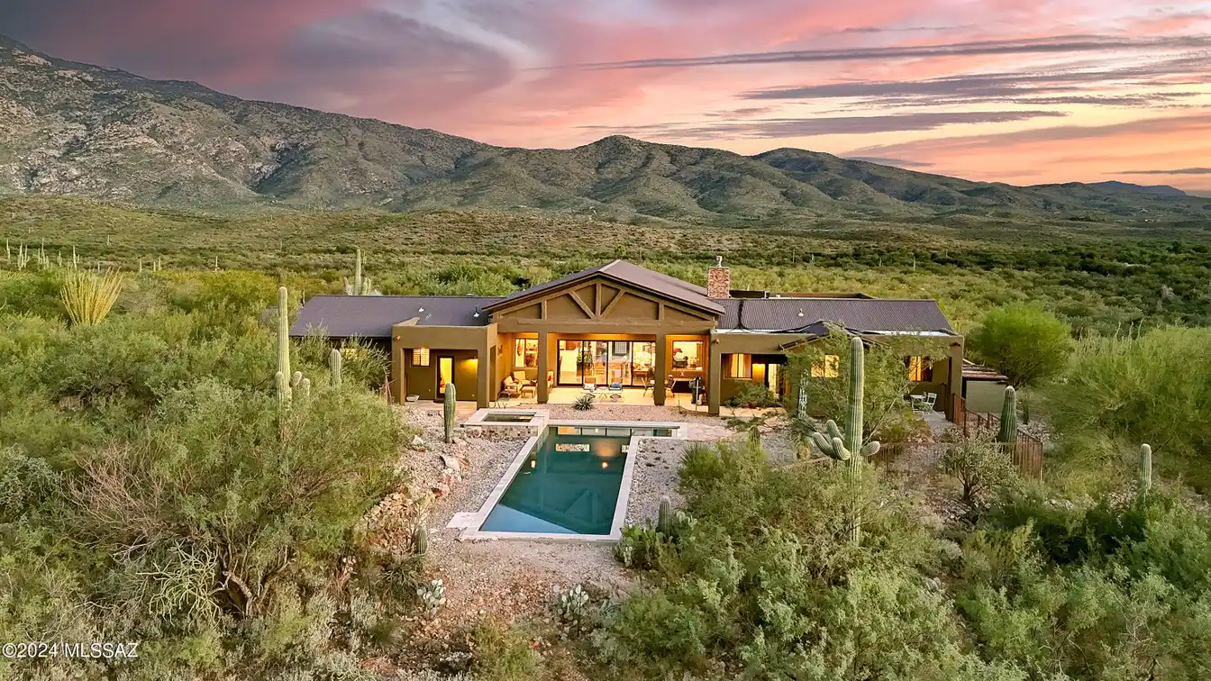 Exquisite Home at the Base of the Rincon Mountains