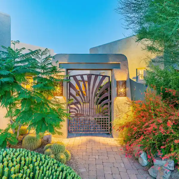 TERRITORIAL-STYLE GEM IN THE PRESERVE AT SADDLEBROOKE
