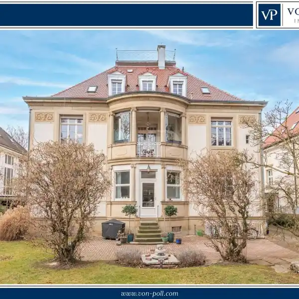 IMPRESSIVE AND HISTORICALLY SIGNIFICANT VILLA
